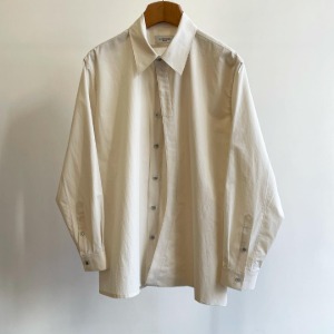 Le 17 Septembre Homme / 917 Curved-up Shirt Ivory