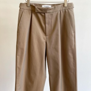 Le 17 Septembre Homme / 917 Chambray Side Adjustable Trousers Beige